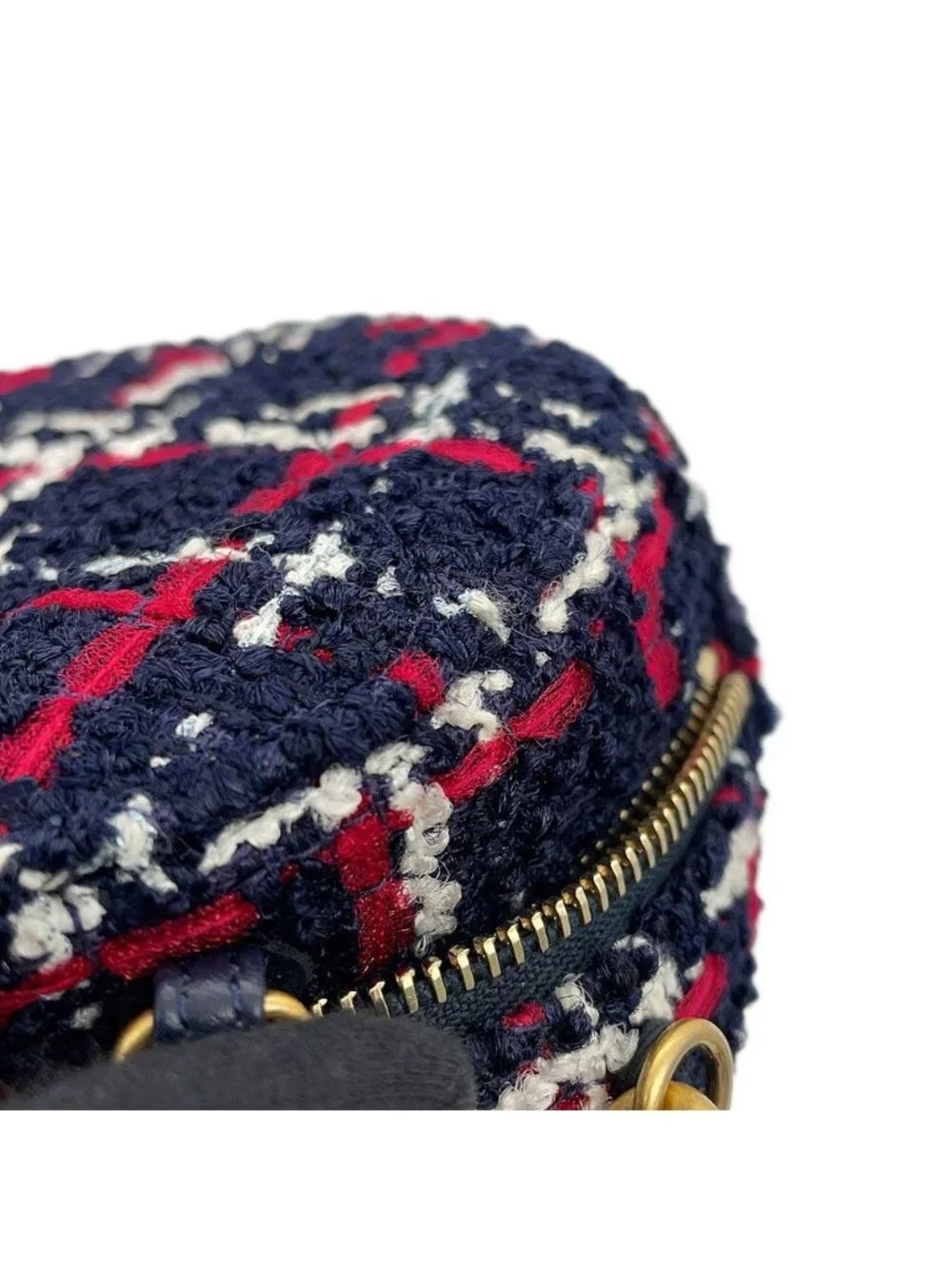 Chanel Chain Shoulder Bag 19 Quilted CC Logo Tweed
